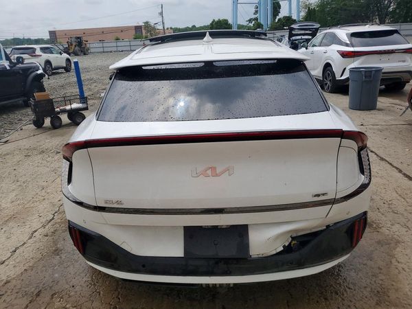 2023 KIA EV6