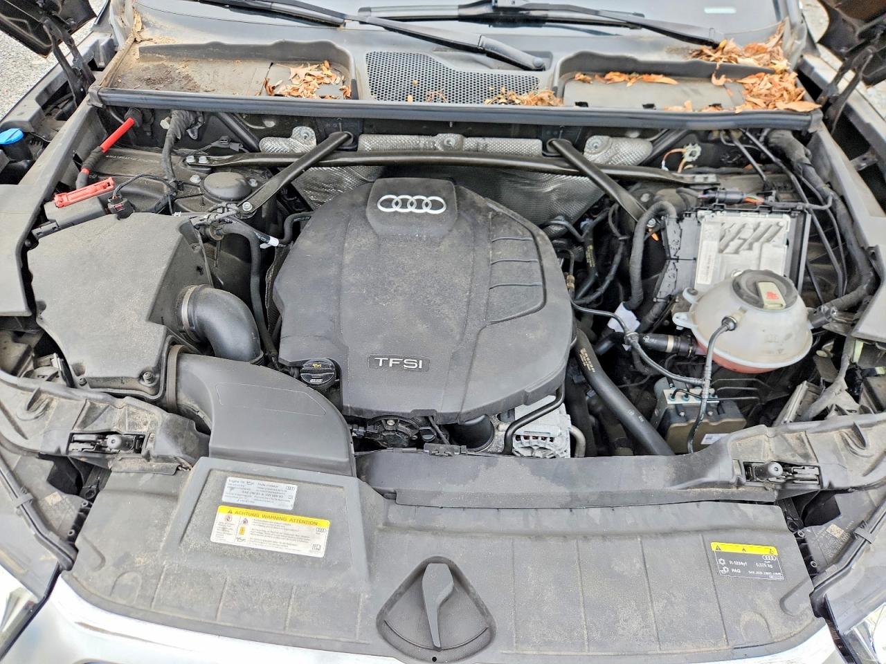2020 AUDI Q5 quattro Premium Plus