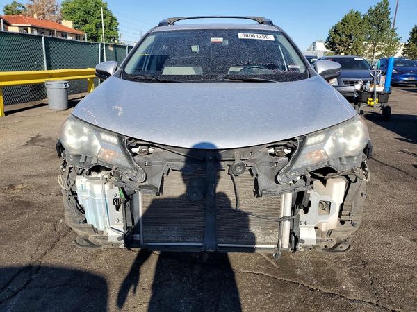 2015 TOYOTA RAV4 XLE (M Grade)