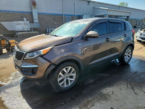 2015 KIA SPORTAGE GL - Middle-low