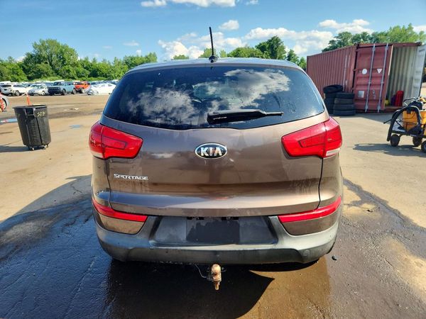 2015 KIA SPORTAGE GL - Middle-low
