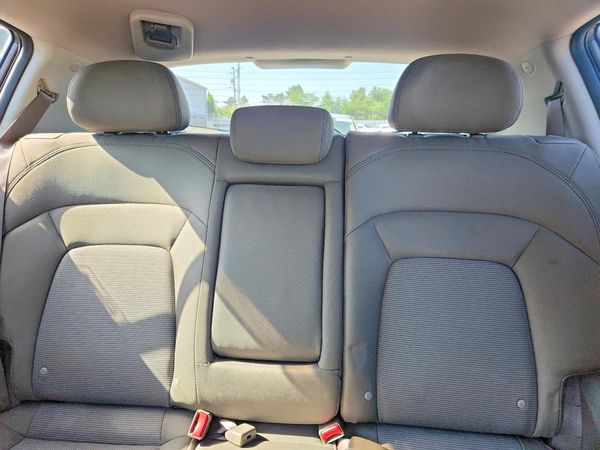 2015 KIA SPORTAGE GL - Middle-low
