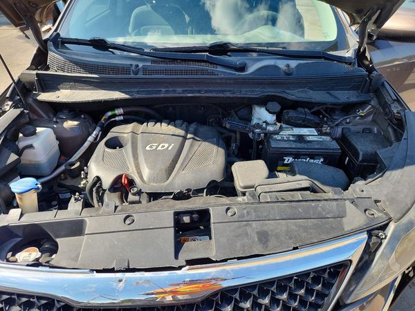 2015 KIA SPORTAGE GL - Middle-low