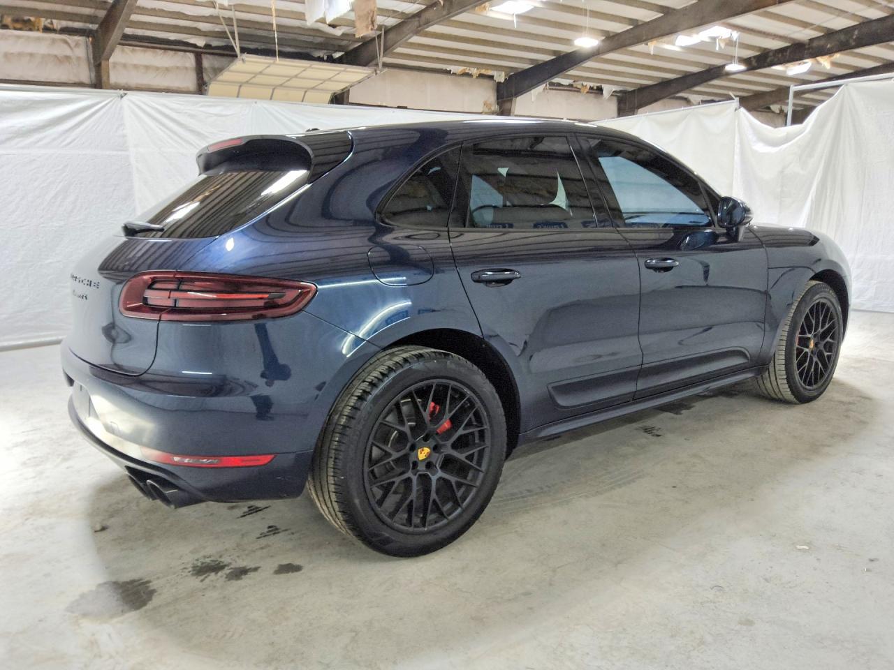2018 PORSCHE MACAN Macan GTS