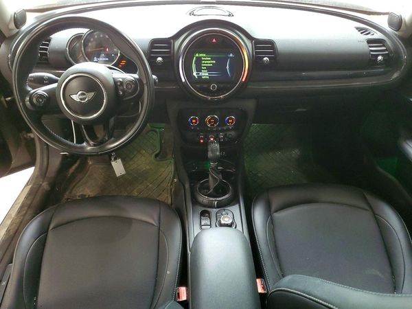 2017 MINI COOPER