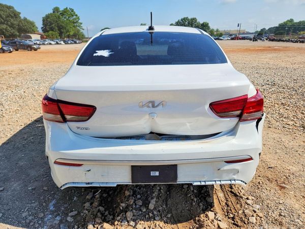 2022 KIA RIO LX, S