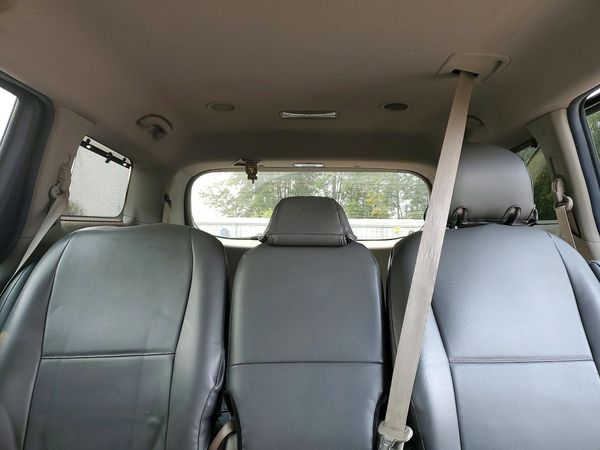 2015 KIA SEDONA GL - Middle-low