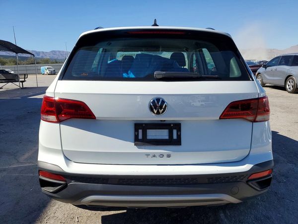 2022 VOLKSWAGEN TAOS