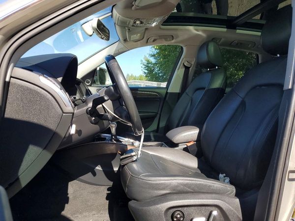 2017 AUDI Q5 quattro Premium Plus