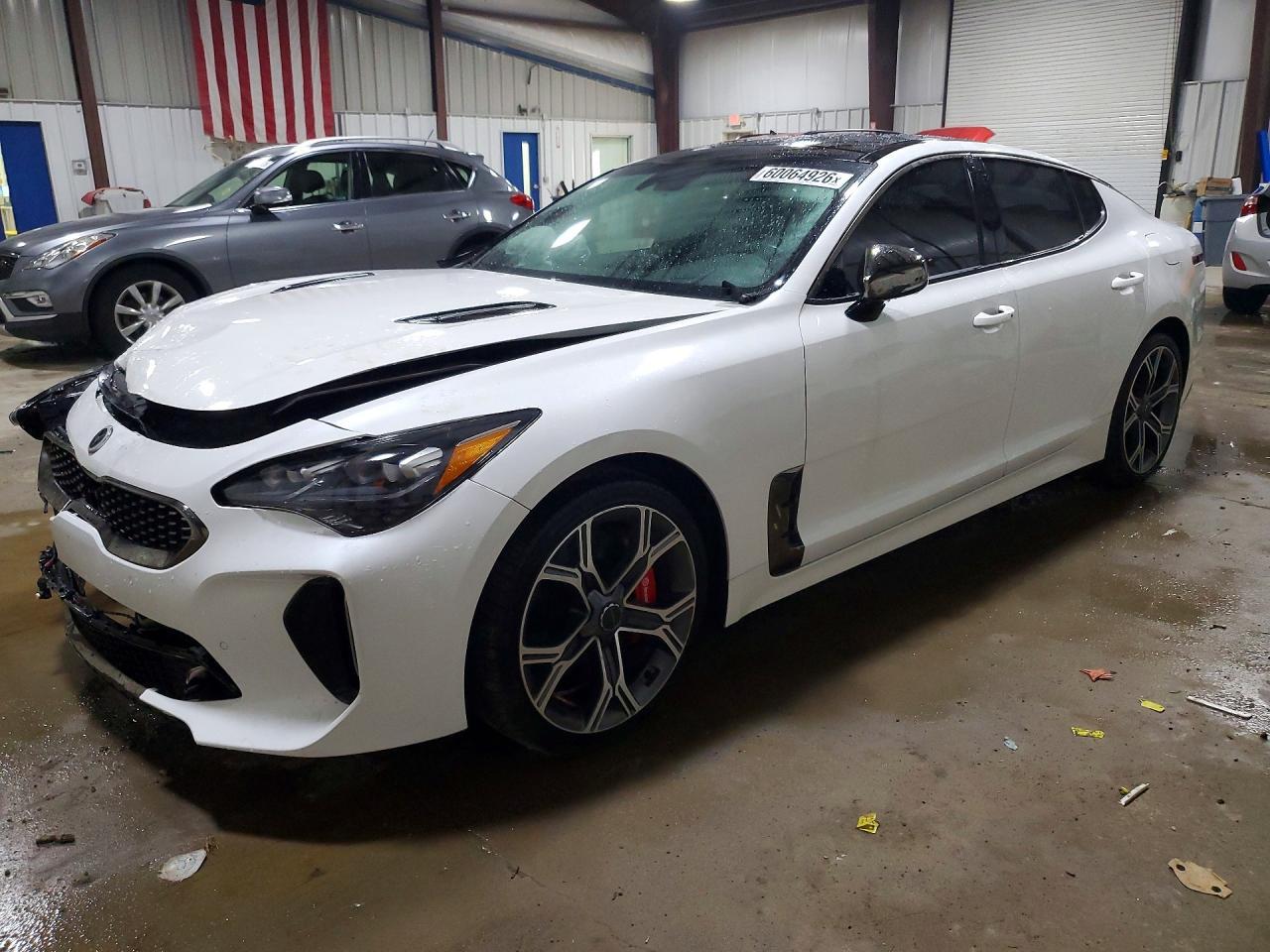 2020 KIA STINGER GT2