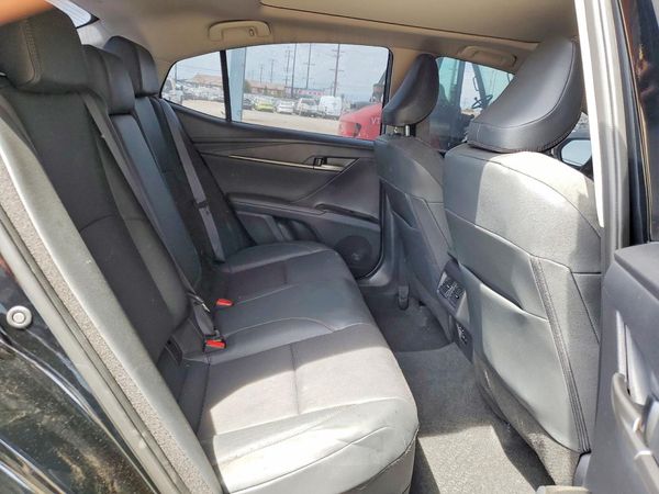 2026 TOYOTA CAMRY