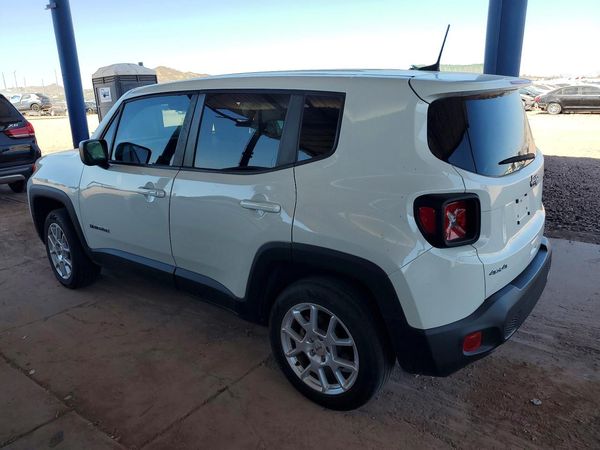 2023 JEEP RENEGADE LATITUDE 4X4