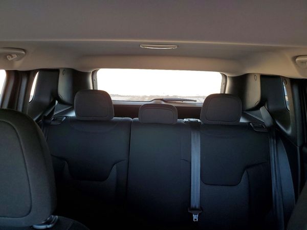 2023 JEEP RENEGADE LATITUDE 4X4