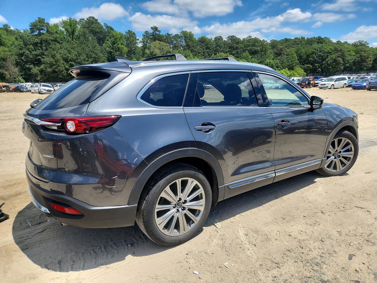 2023 MAZDA CX-9 Signature