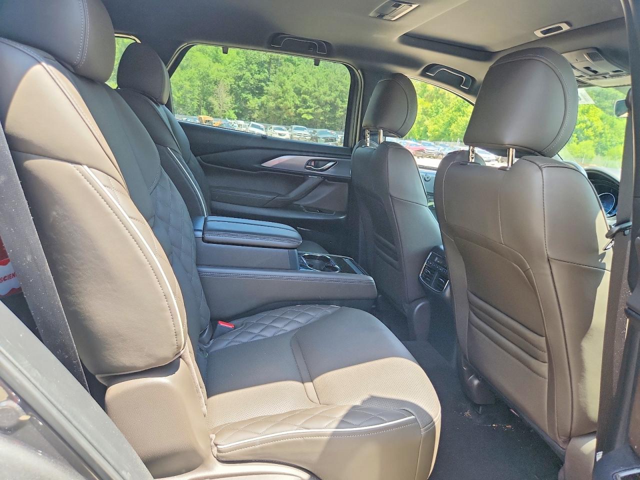 2023 MAZDA CX-9 Signature