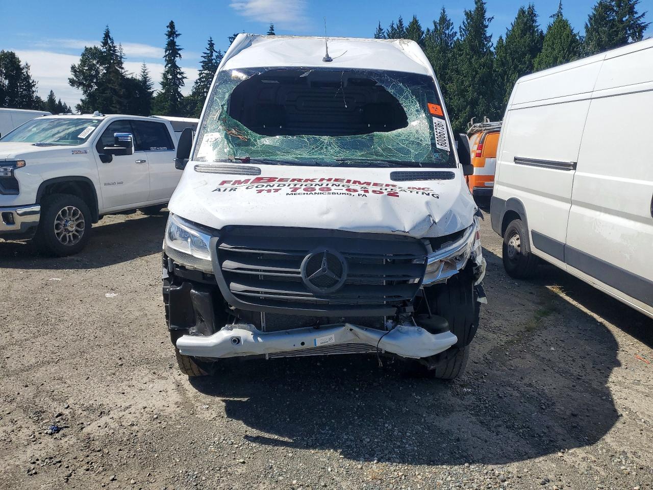 2024 MERCEDES-BENZ SPRINTER 907 (VS30)