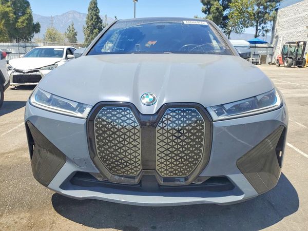 2024 BMW IX M60