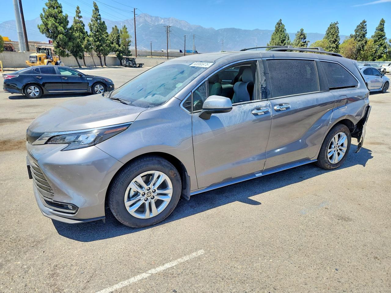 2026 TOYOTA SIENNA