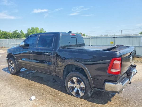 2019 RAM 1500 LARAMIE CREW CAB 4X4