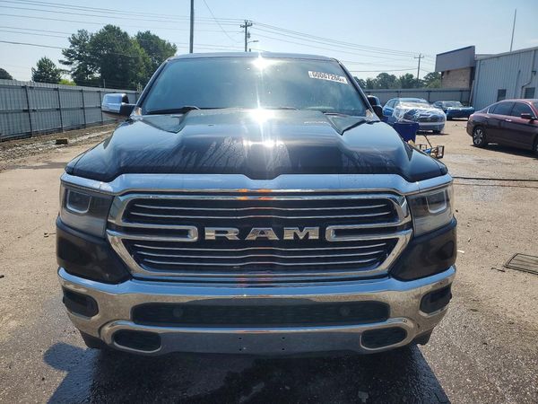 2019 RAM 1500 LARAMIE CREW CAB 4X4