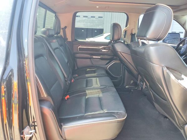 2019 RAM 1500 LARAMIE CREW CAB 4X4
