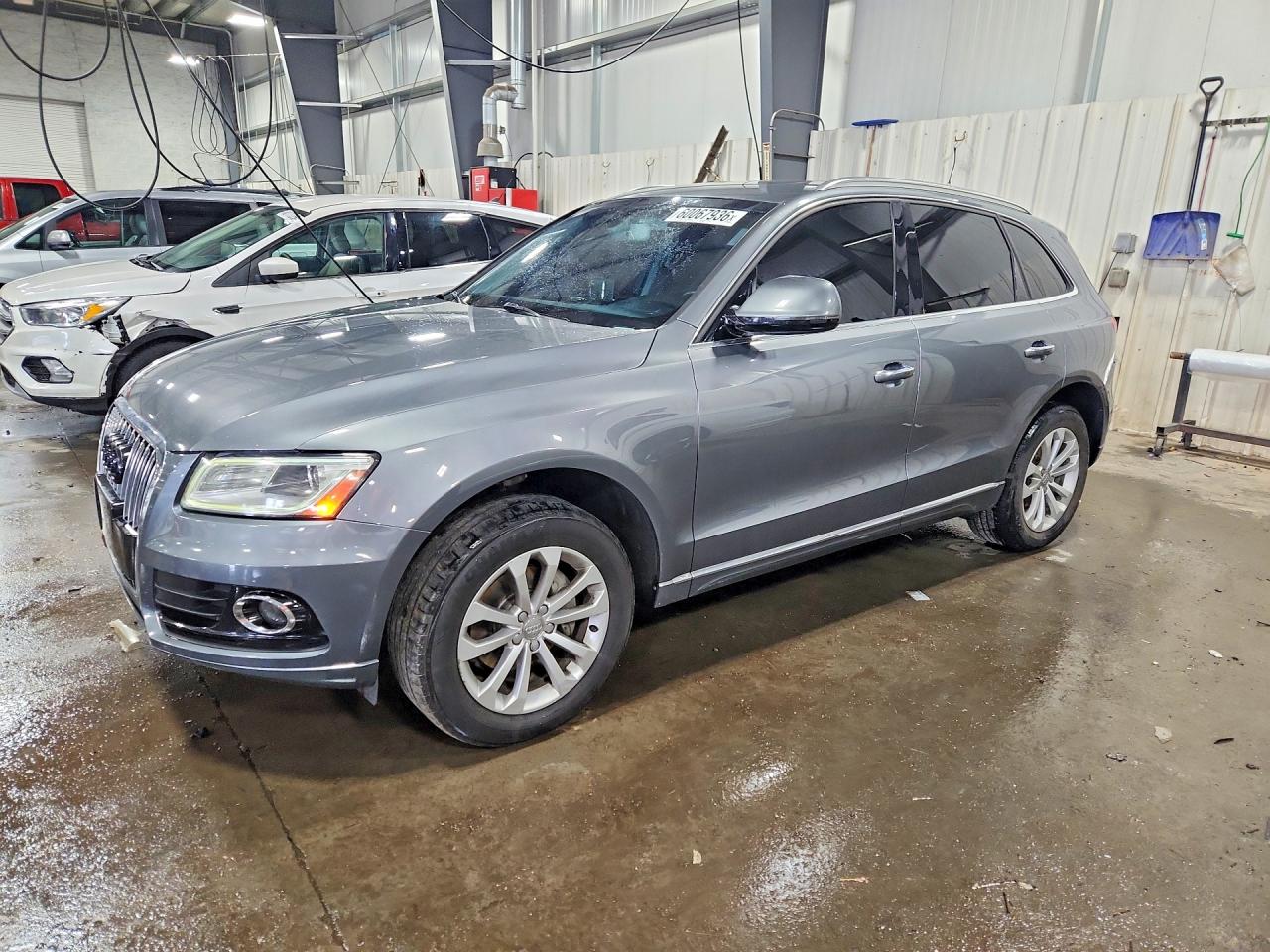 2016 AUDI Q5