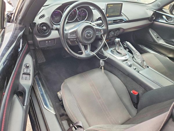 2016 MAZDA MX-5 MIATA Club/GS