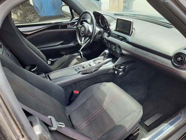 2016 MAZDA MX-5 MIATA Club/GS
