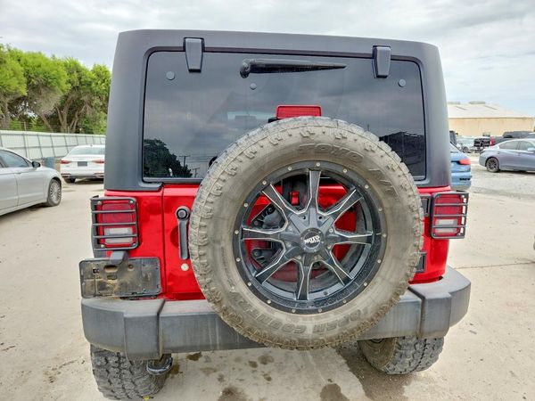 2017 JEEP WRANGLER UNLIMITED SPORT 4X4