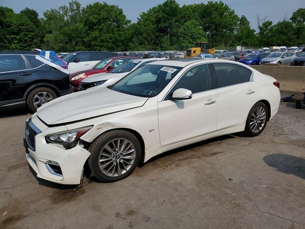 2018 INFINITI Q50
