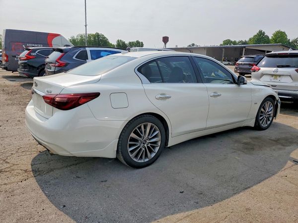 2018 INFINITI Q50