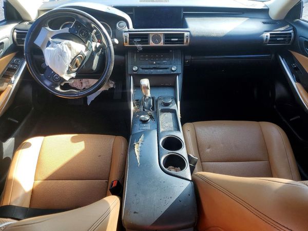 2016 LEXUS IS