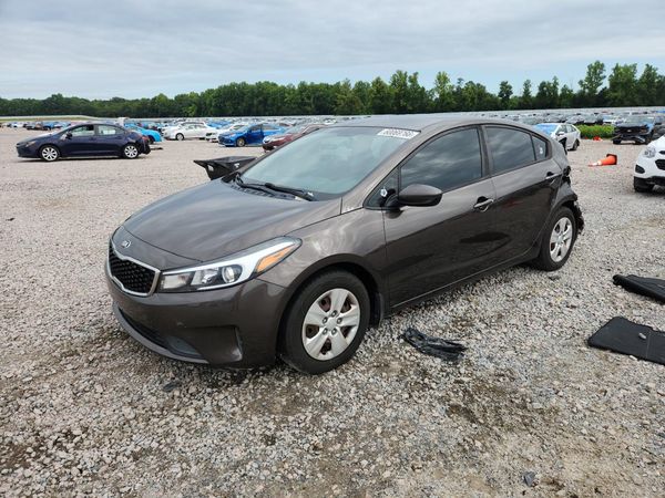 2017 KIA FORTE