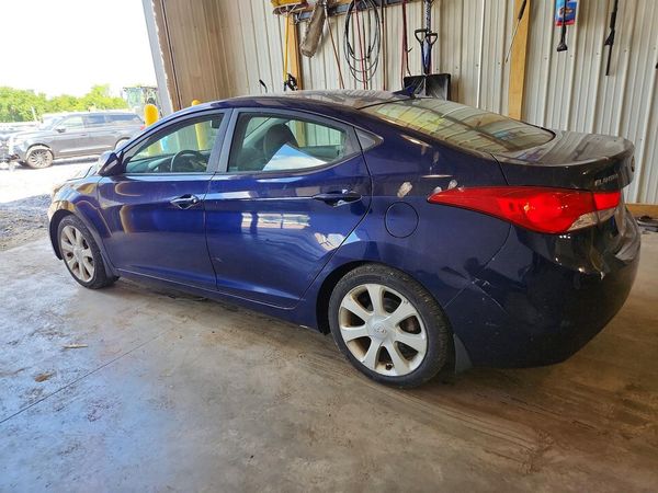 2012 HYUNDAI ELANTRA