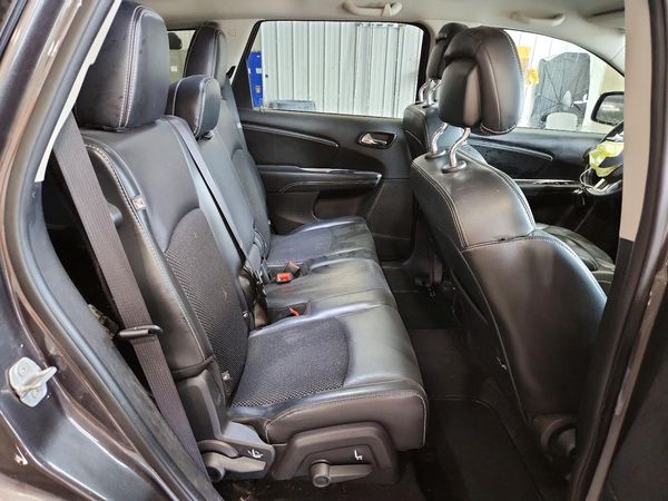 2018 DODGE JOURNEY Crossroad (M,U,C)