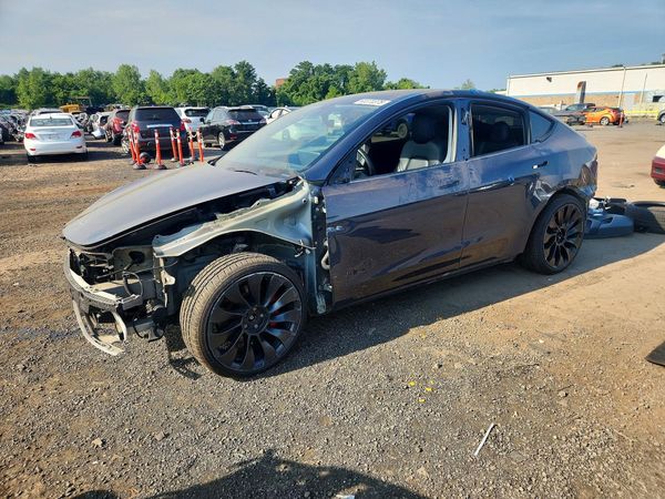 2022 TESLA MODEL  Y