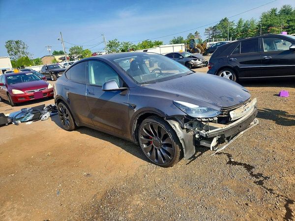 2022 TESLA MODEL  Y