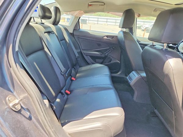 2019 VOLKSWAGEN JETTA S, SE, R-Line