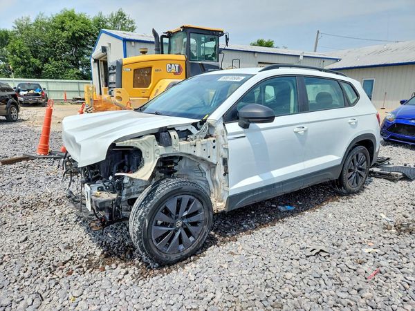 2022 VOLKSWAGEN TAOS