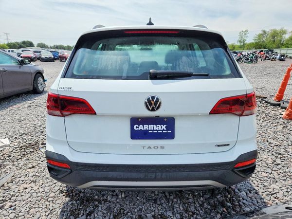 2022 VOLKSWAGEN TAOS 4Motion S
