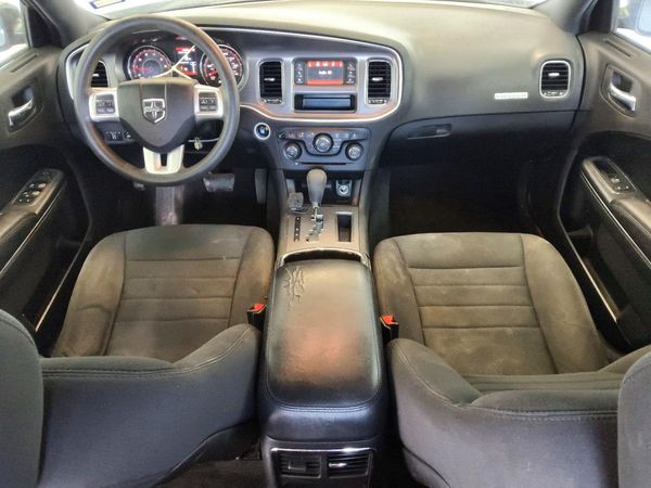 2013 DODGE CHARGER SE