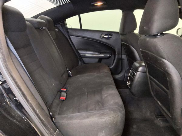 2013 DODGE CHARGER SE