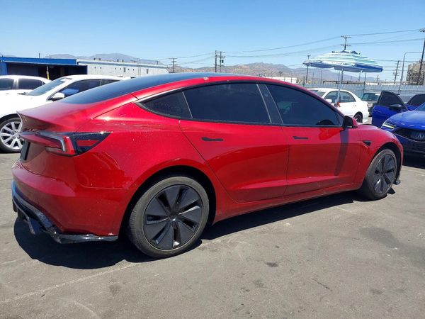 2025 TESLA MODEL 3