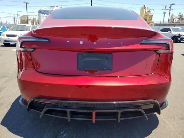 2025 TESLA MODEL 3