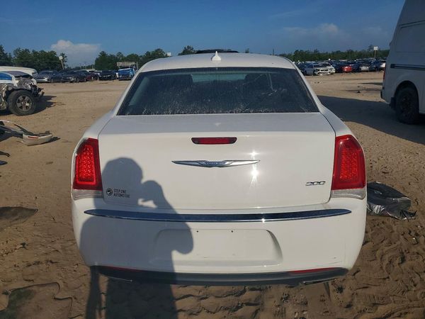 2022 CHRYSLER 300 Touring