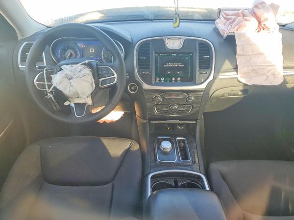 2022 CHRYSLER 300 Touring