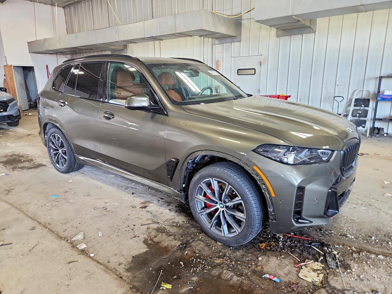 2025 BMW X5 xDrive40i
