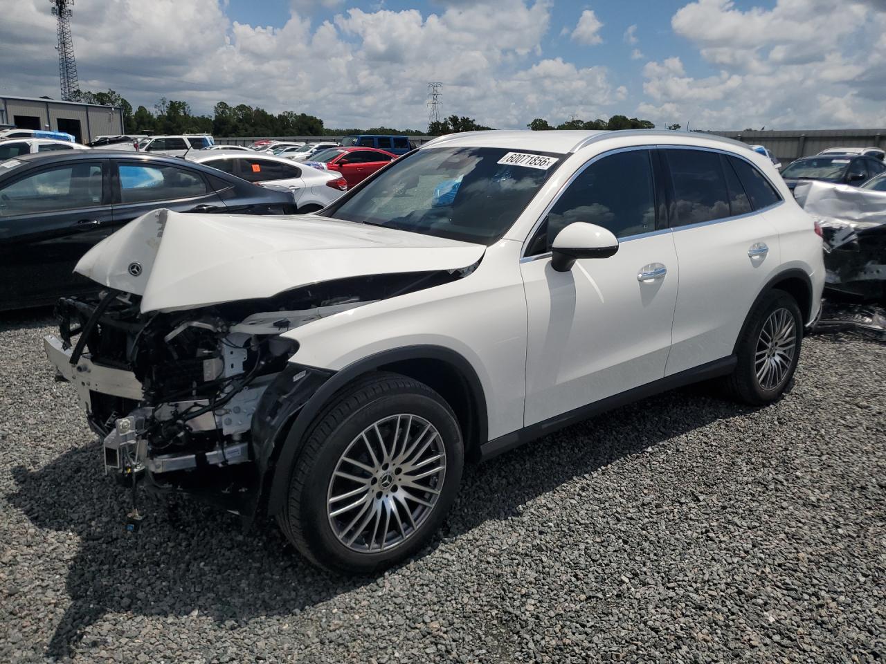 2026 MERCEDES-BENZ GLC GLC300
