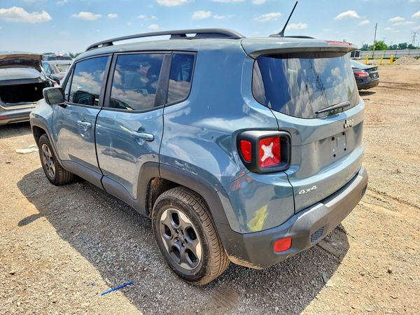 2017 JEEP RENEGADE LATITUDE 4X4