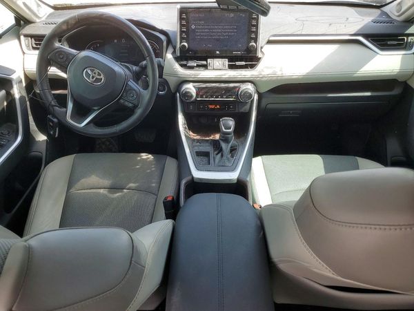 2022 TOYOTA RAV4 Limited